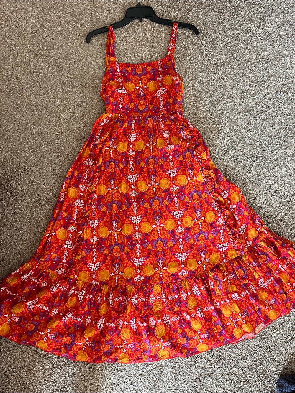 Women’s Open Back w/ Tie Floral Maxi Dress in Scarlet, Dandelion, and Violet
